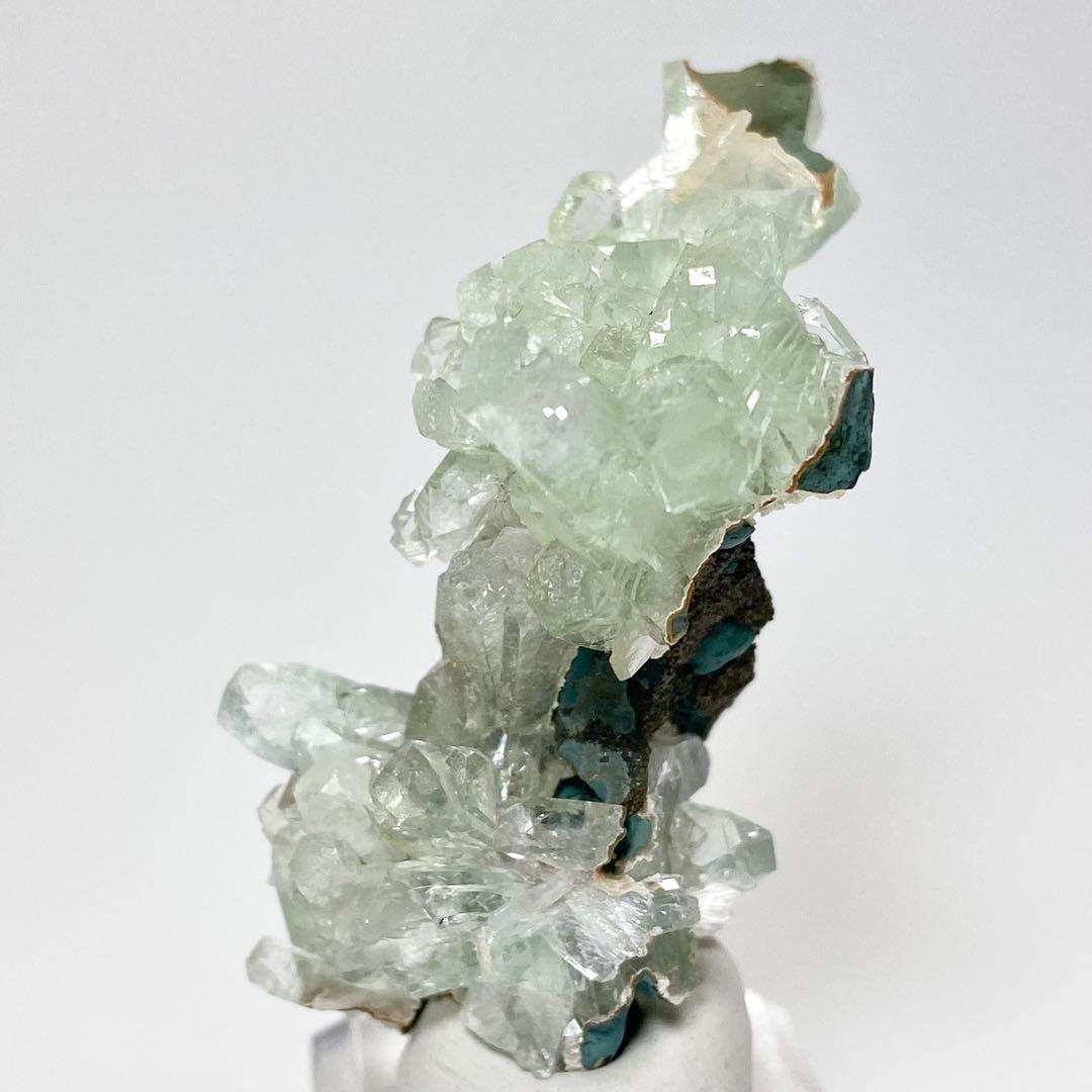 グリーンアポフィライト　魚眼石　鉱物標本　原石　天然石　ストーン