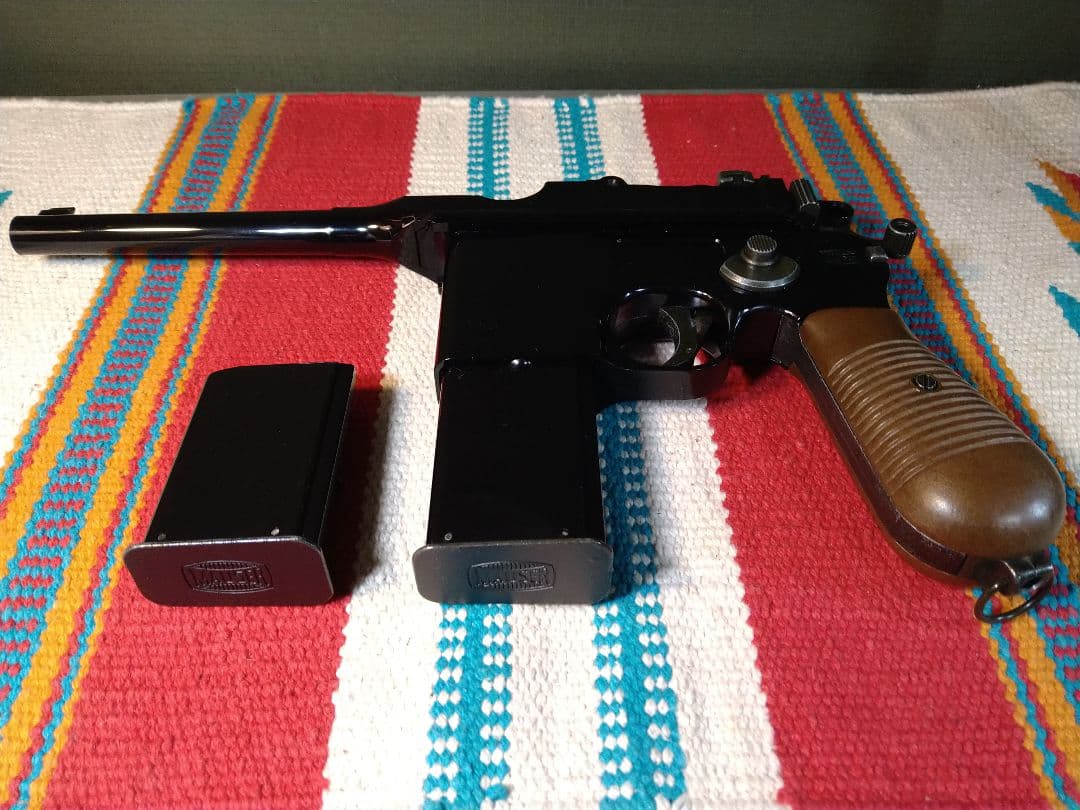 外観は極美品！フジミ模型製モーゼルM712　ガスガン！ガス漏れのため要整備品！