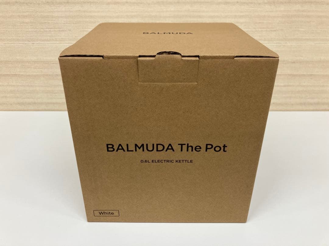 【(^^)】美しい電気ケトル　BALMUDA The Pot（白）