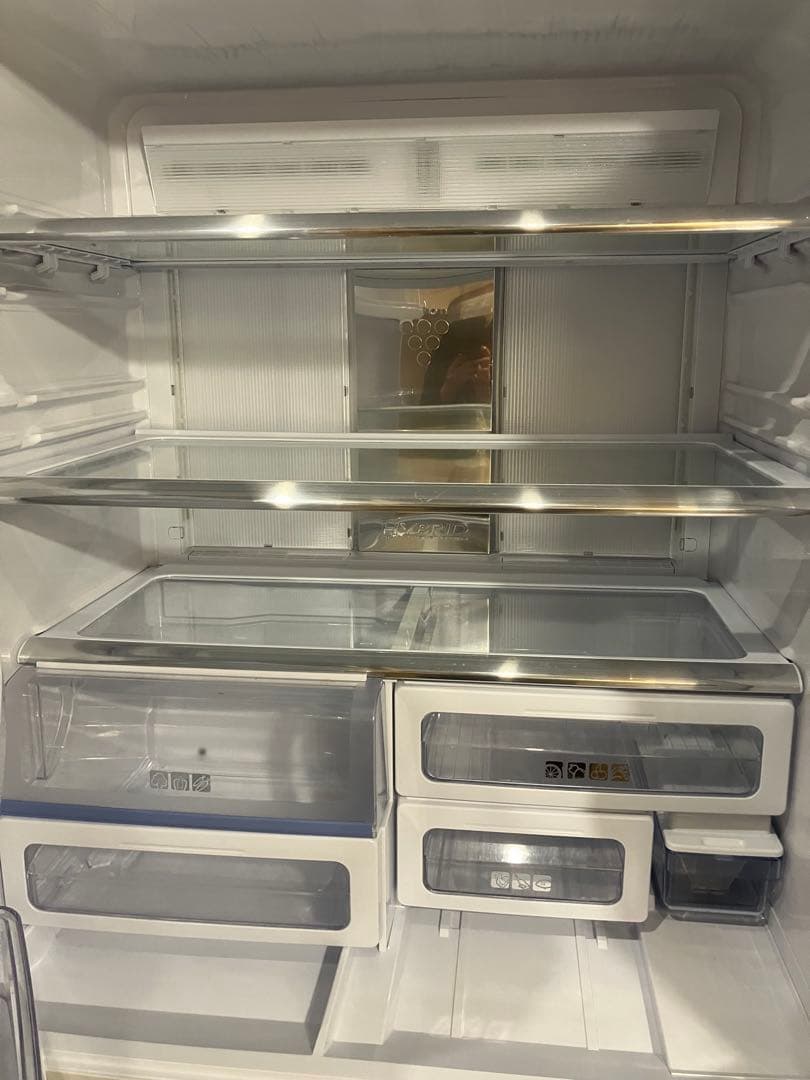 シャープ　SHARP　2017年製　4ドア　大容量　大型冷蔵庫　612L