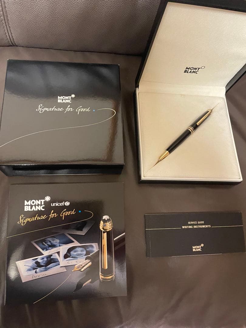 ‼️限定品‼️モンブラン ユニセフボールペン‼️サファイア‼️化粧箱サービスガイド付属