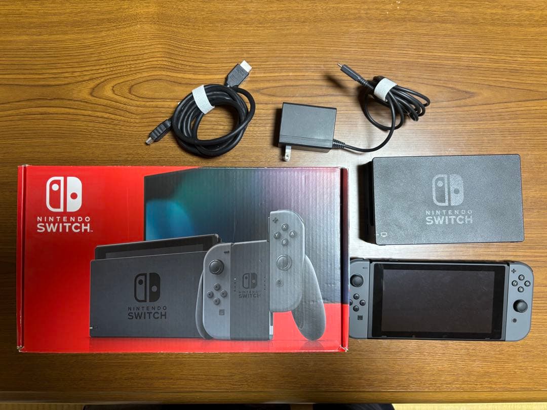 Nintendo Switch 新型 グレー 箱あり 欠品あり 動作確認済