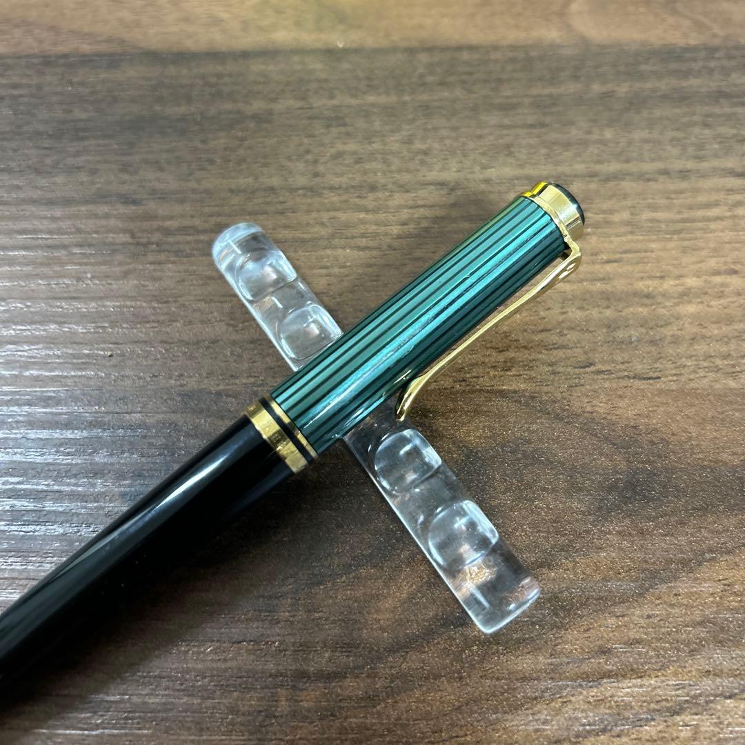 Pelikan ボールペン スーベレン　グリーンストライブ　K600