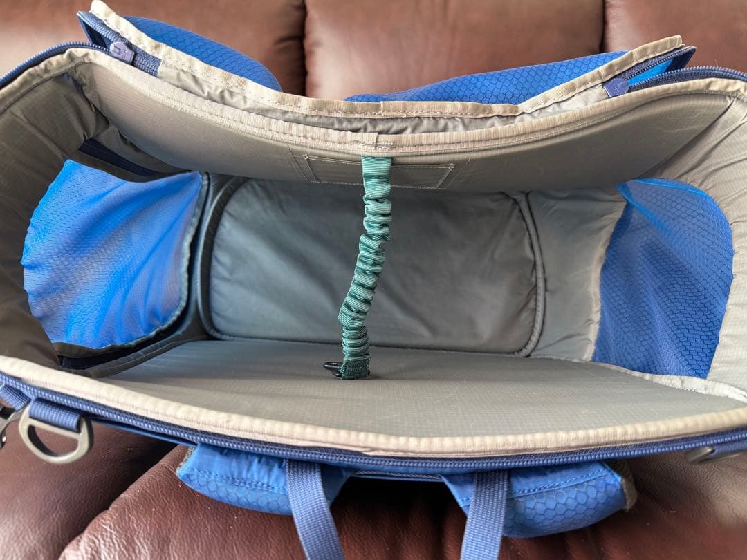 モンベル　ドッグキャリングバックL