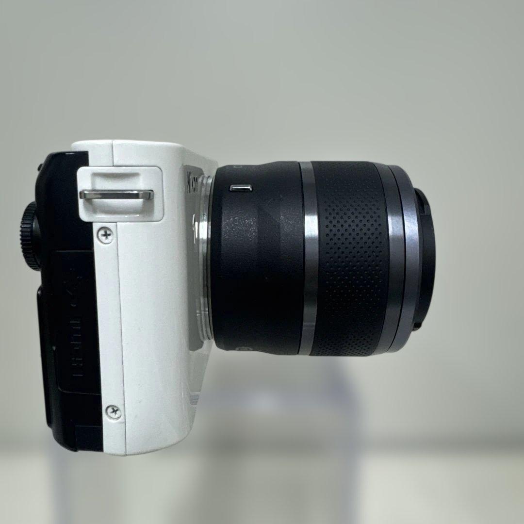 Nikon1 J1 +望遠30-110mm レンズ【ショット数8,103枚】