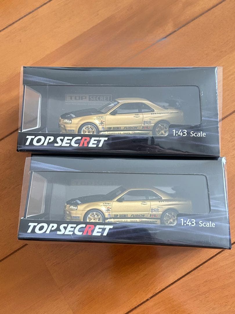 【2026オートサロン限定品】TOP SECRET ゴールドミニカー 1:43
