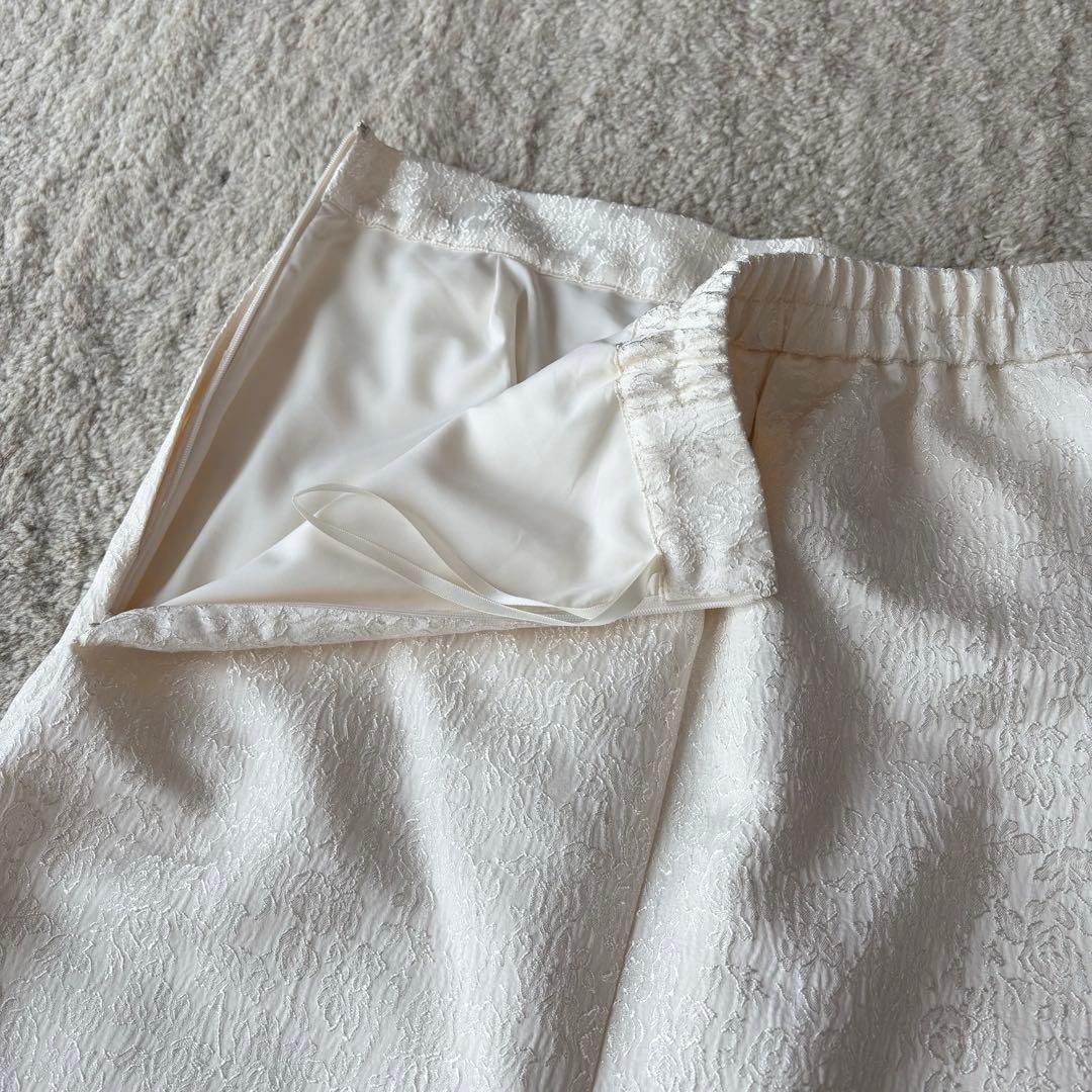 新品　etoll. フラワージャガードセットアップドレス ペプラム　スカート