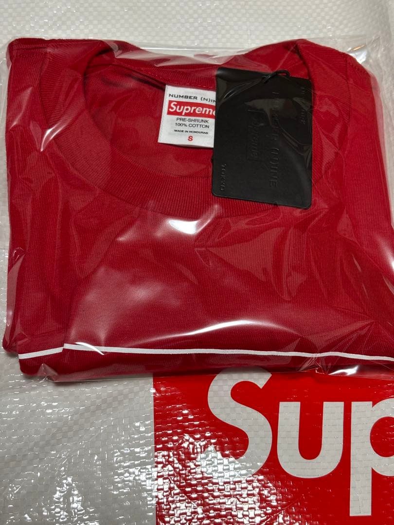レッド　Supreme x Number (N)ine Manson Tee