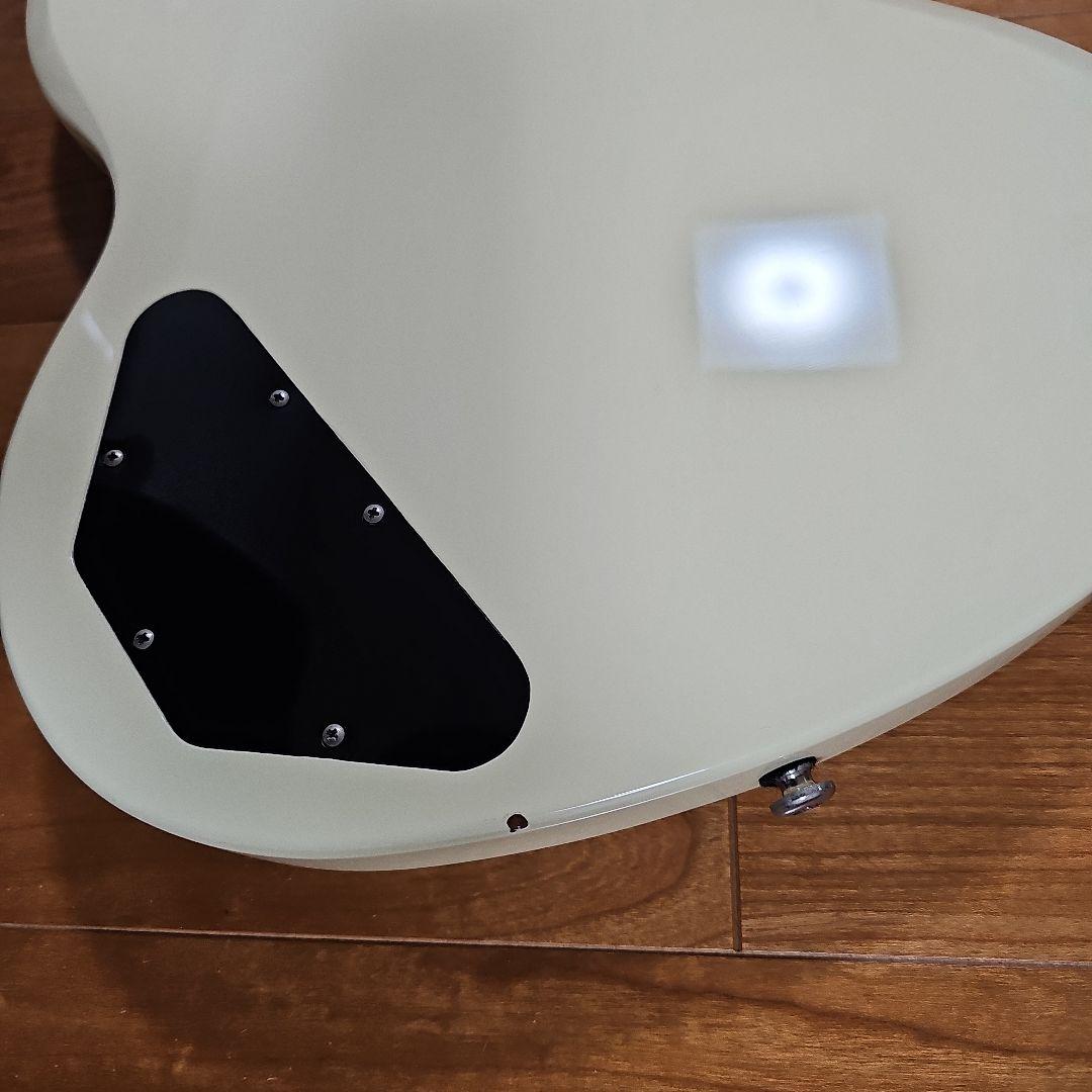 Epiphone SG アイボリー ギターケース付き