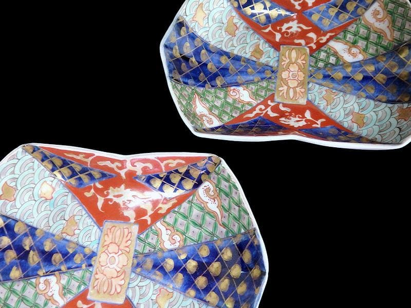 古伊万里　金襴手　波千鳥に幾何学紋の図　熨斗型変形皿　２枚E603AS-fbsj