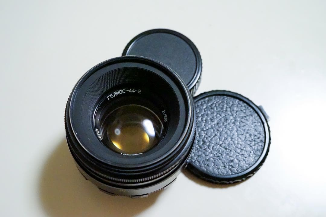 Helios44-2 58mm f2 M42 Zeissの銘玉Biotarコピー