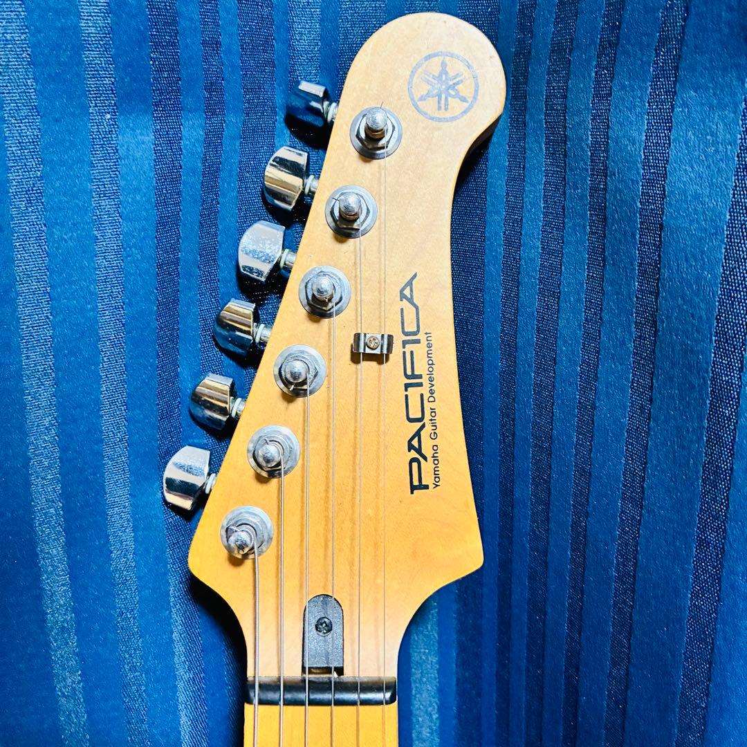 PACIFICA ヤマハ パシフィカ エレキギター 黒　ブラック　ソフトケース付