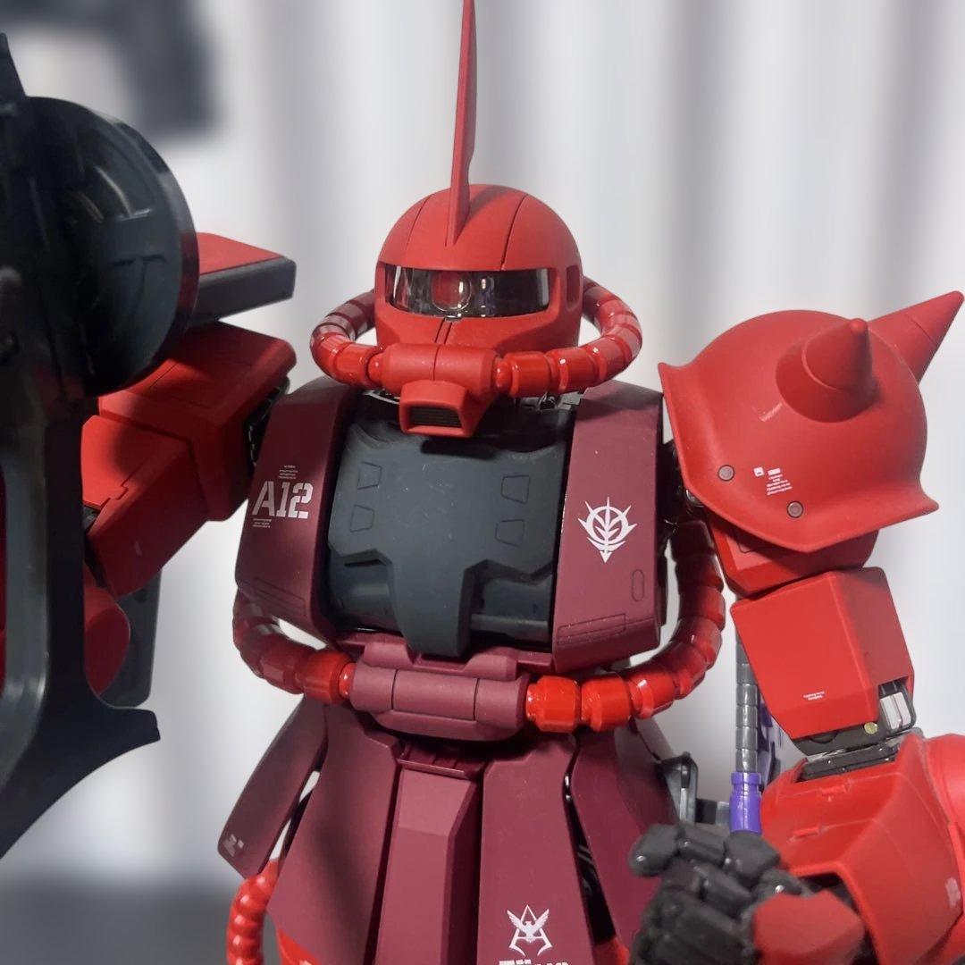 【美】【癒し】PGシャア専用ザクⅡ 組み立て塗装済みジャンク品