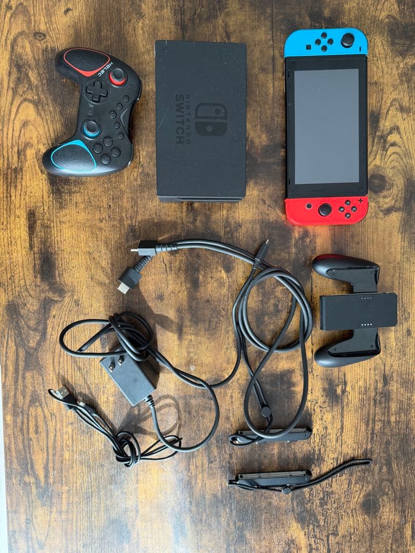 Nintendo Switch 本体 青/赤 コントローラー付き