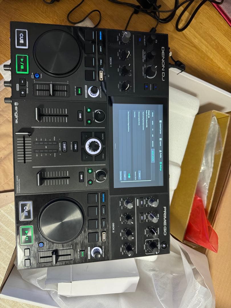 Denon DJ Prime GO コントローラー