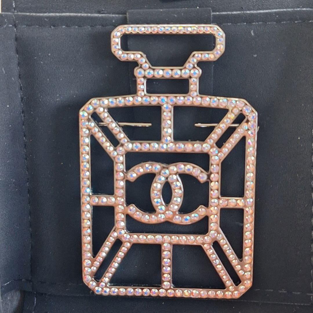 【新品未使用】CHANEL シャネル 香水瓶 ブローチ ラインストーン
