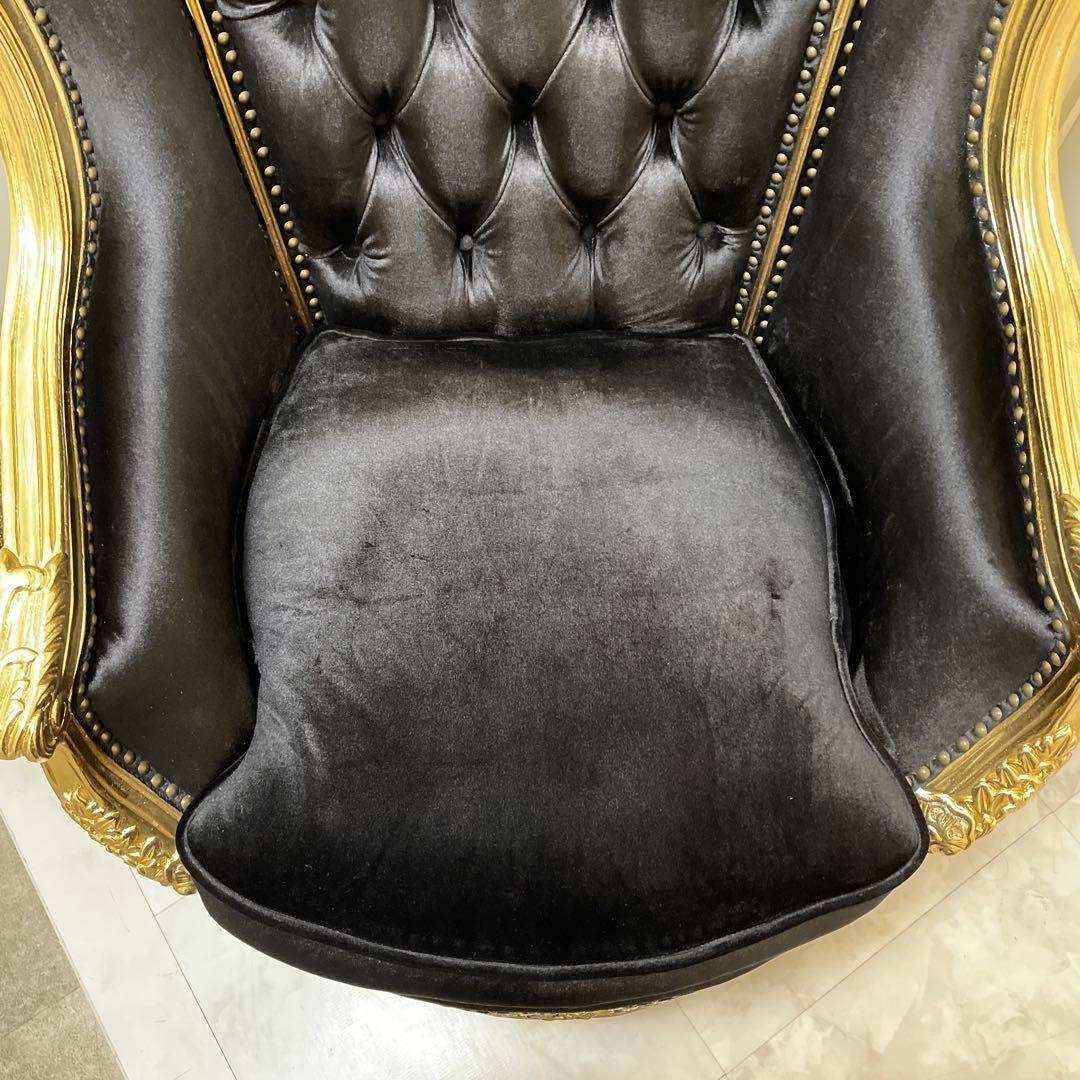 一人掛けソファー　ロココ調　猫脚