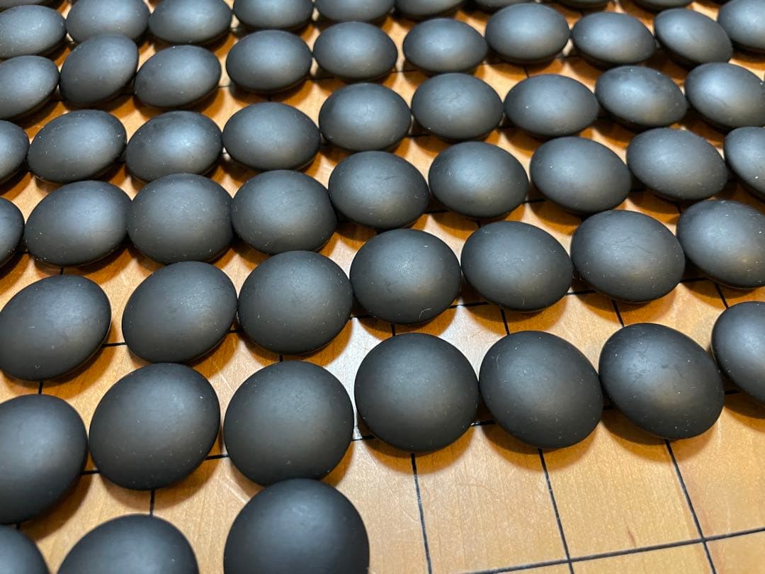 碁石　本蛤34号180個　本那智黒181個　白黒セット