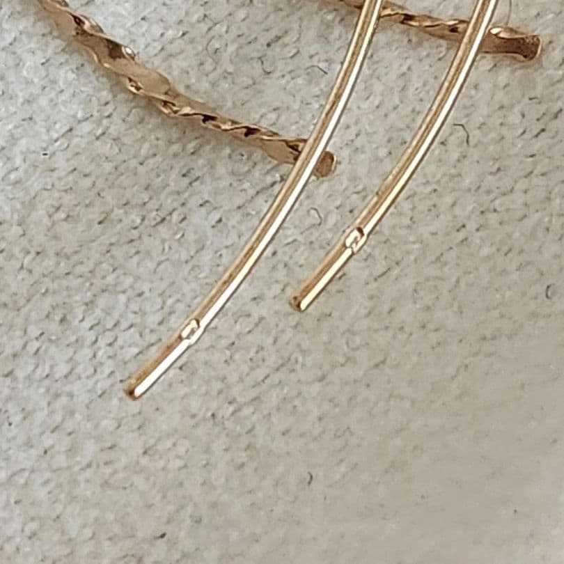 ツイスト♡【ジュエルクローゼット】K10ゴールド フックピアス☆アガット 好きも