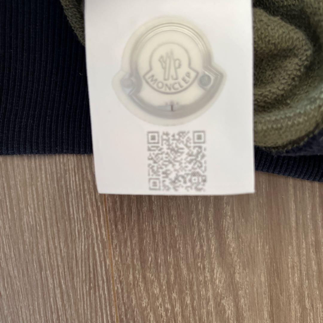 モンクレール　キッズ　トレーナー