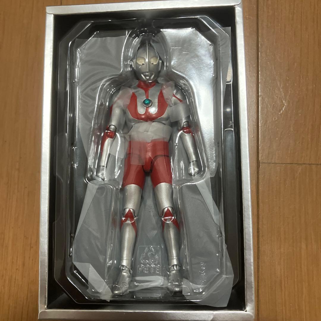 真骨彫　ウルトラマン