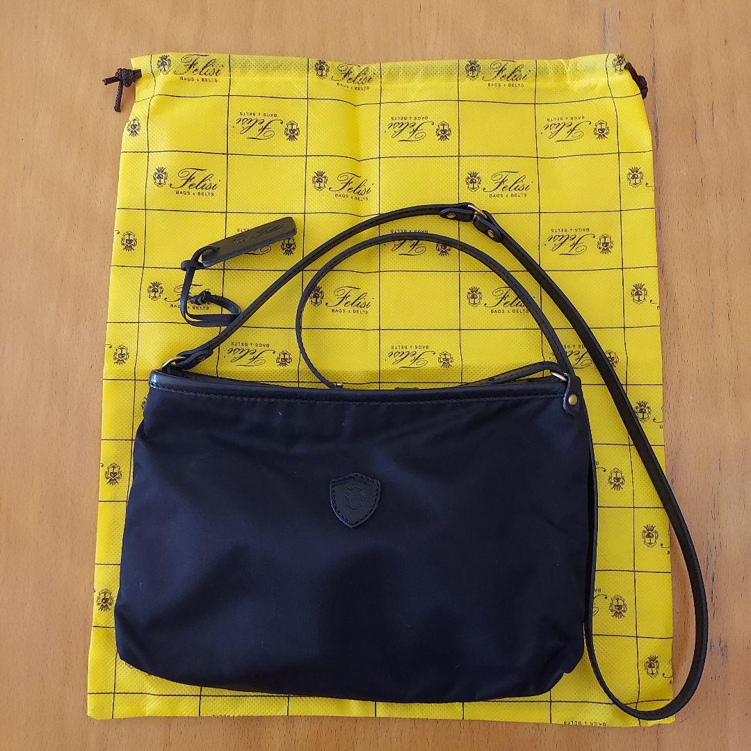Felisi ショルダーバッグ 黒 15-47/1