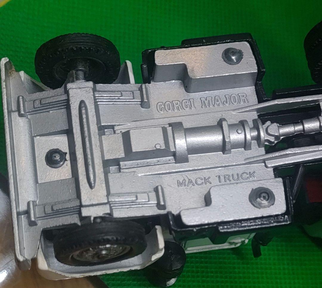 コーギー CORGI トレーラータンクローリー レア イギリス製