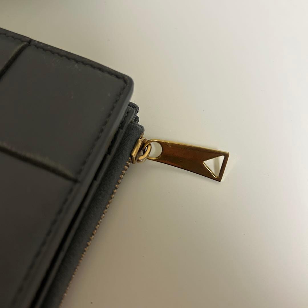 BOTTEGA VENETA カセット 二つ折り財布