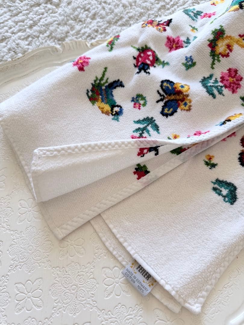 FEILER ハイジ　ハンドタオル　サイズ45×90