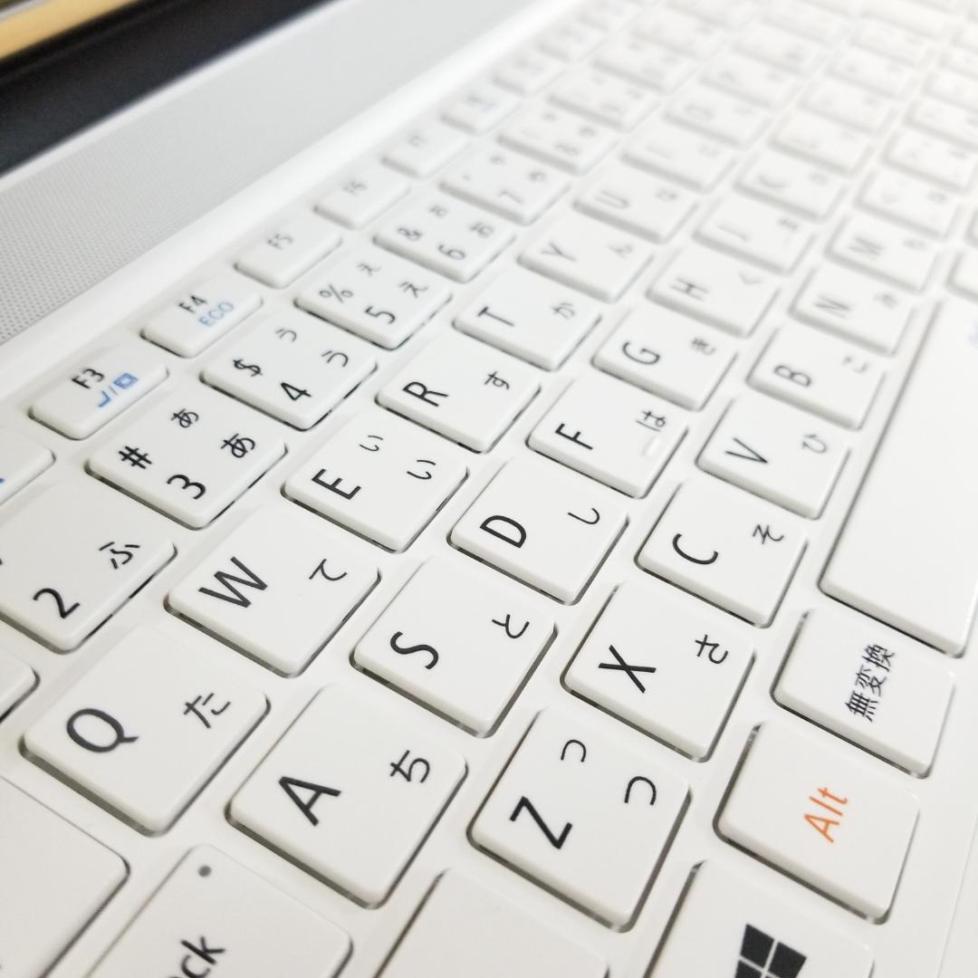 期間限定 新品SSD Blu-ray搭載 ノートPC NEC (E1327)