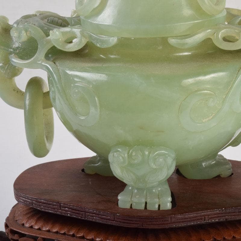 中国　玉石彫刻　雙耳活環　龍鈕蓋爐　香炉　唐木台付　C　9149
