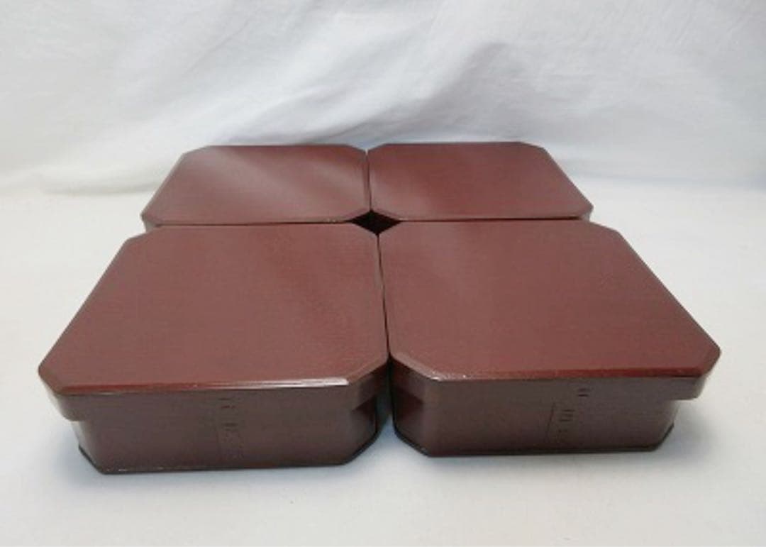 ほぼ未使用 懐石道具 木製 溜塗 大徳寺 弁当 縁高重箱 四客揃 刻印 紙箱