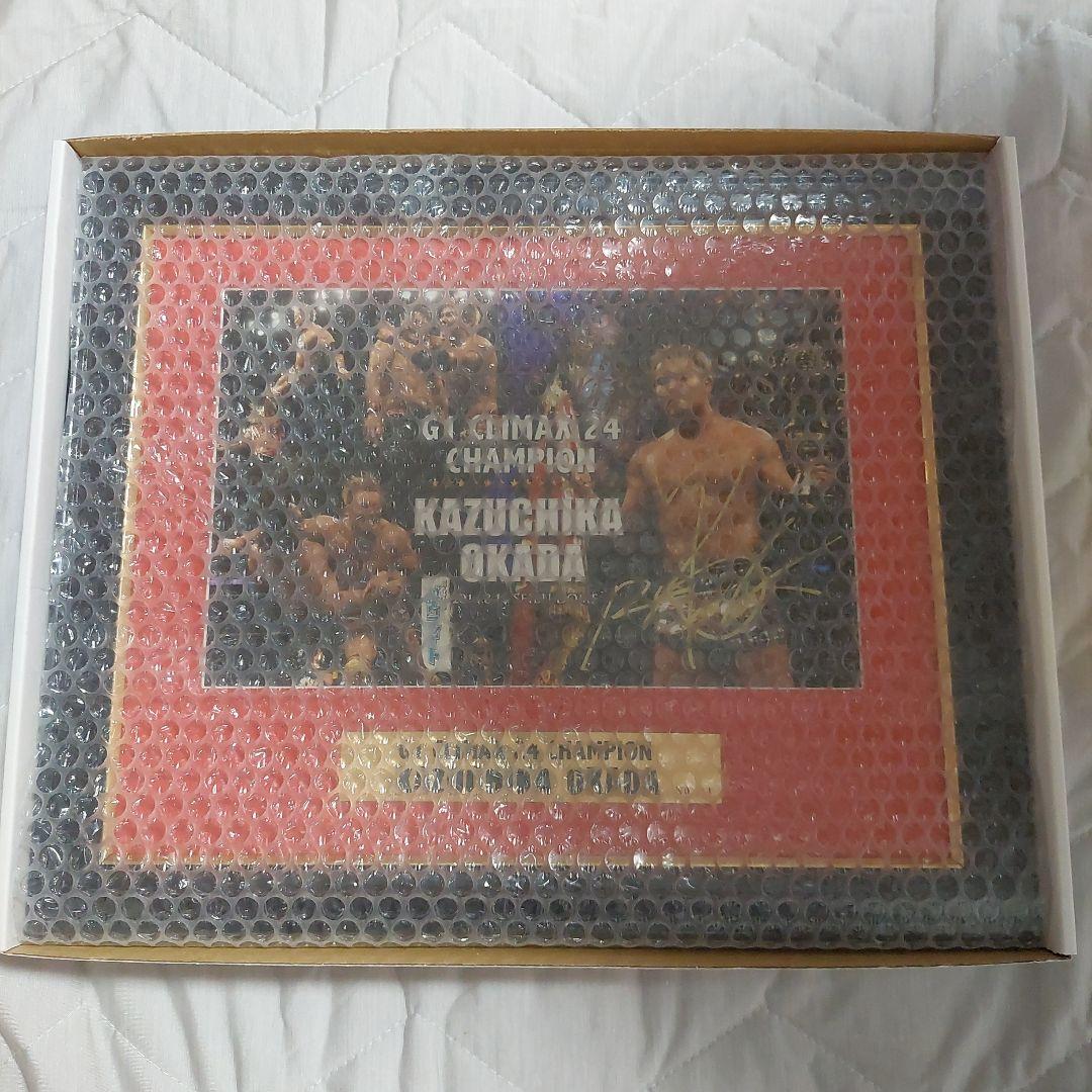 AEW (元新日本プロレス)　オカダ・カズチカ　直筆サイン入りフォトフレーム