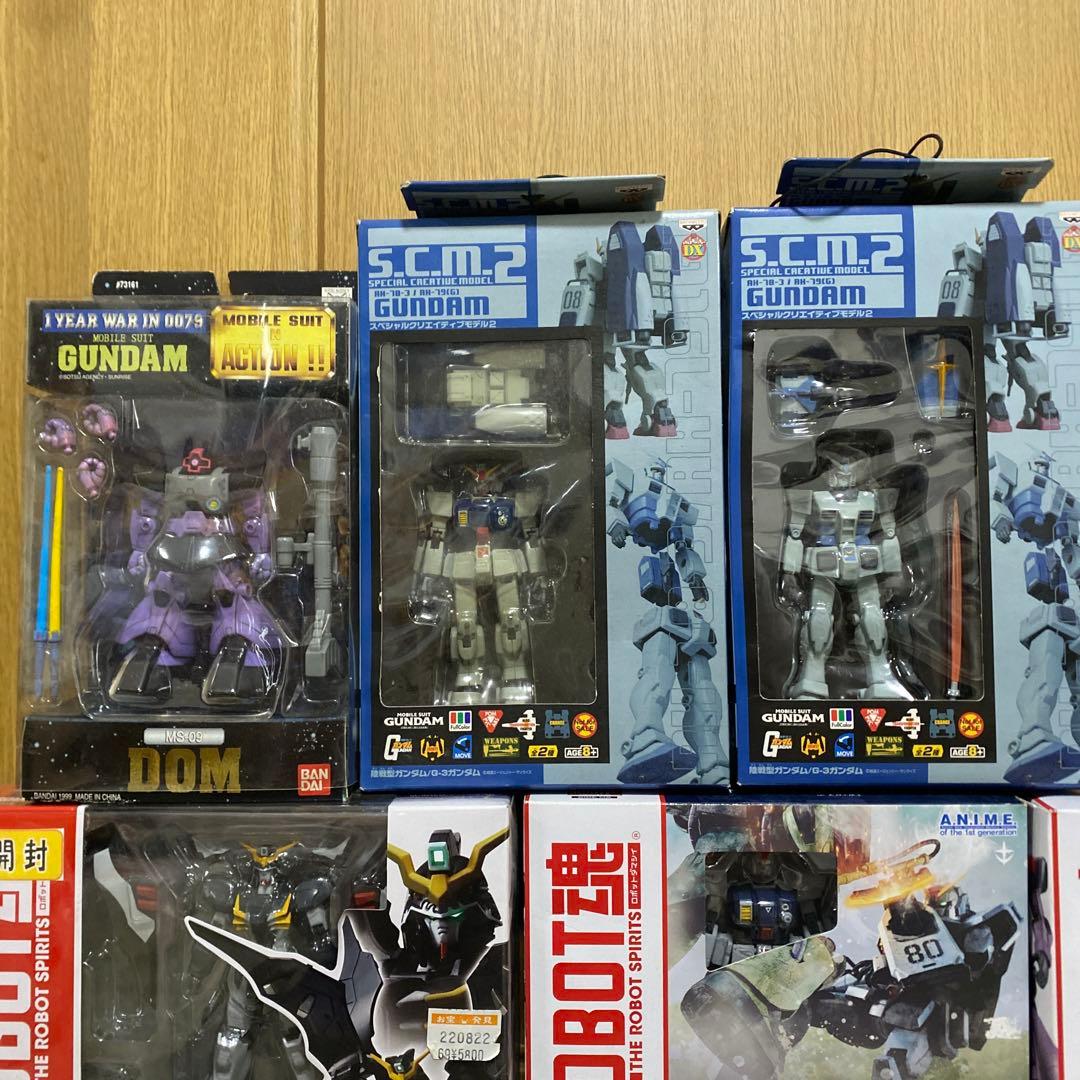 ガンダムUC ユニコーン　ガンダムW ウィング　フィギュア