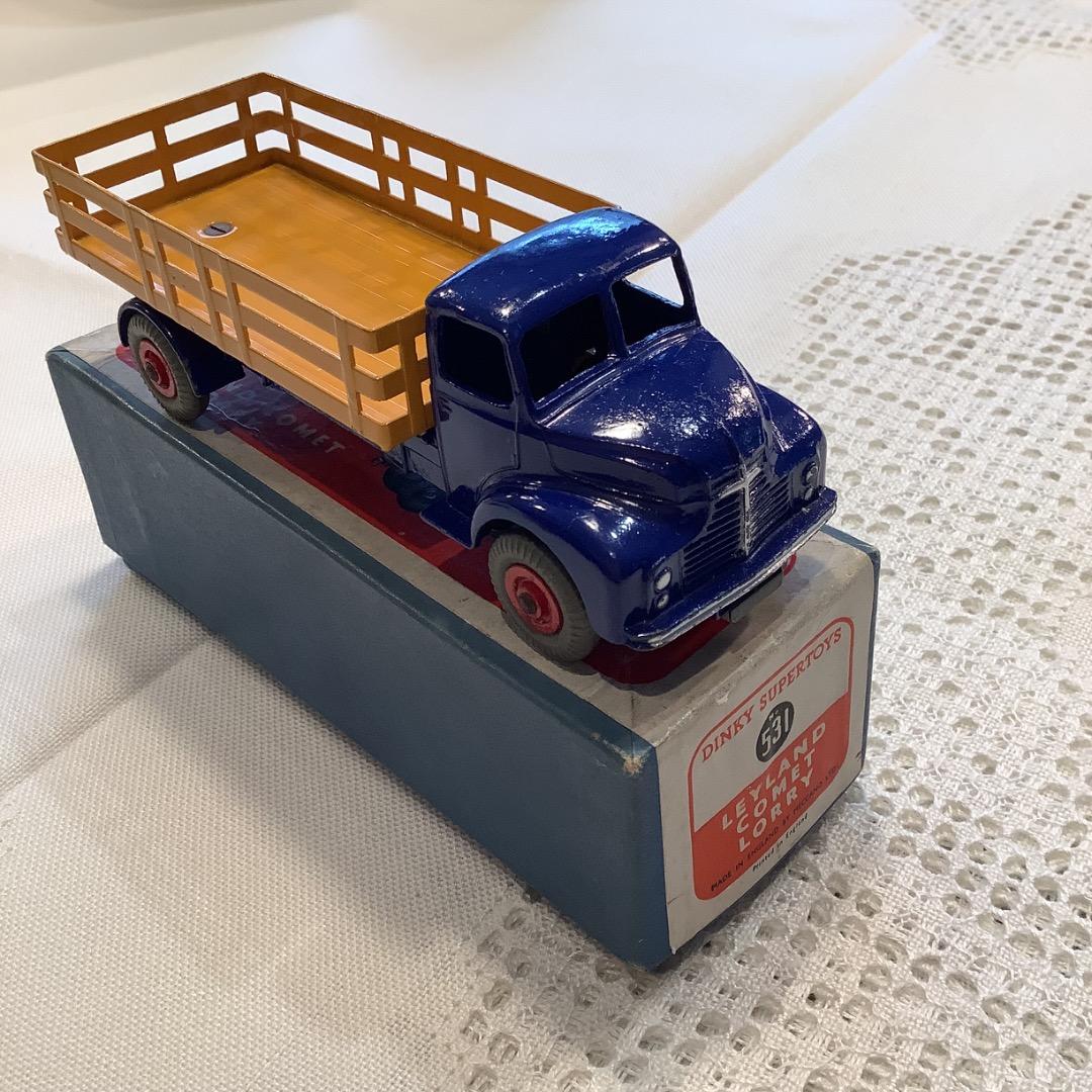 激レア美品　DINKY SUPERTOYS LEYLANDトラック　ミニカー