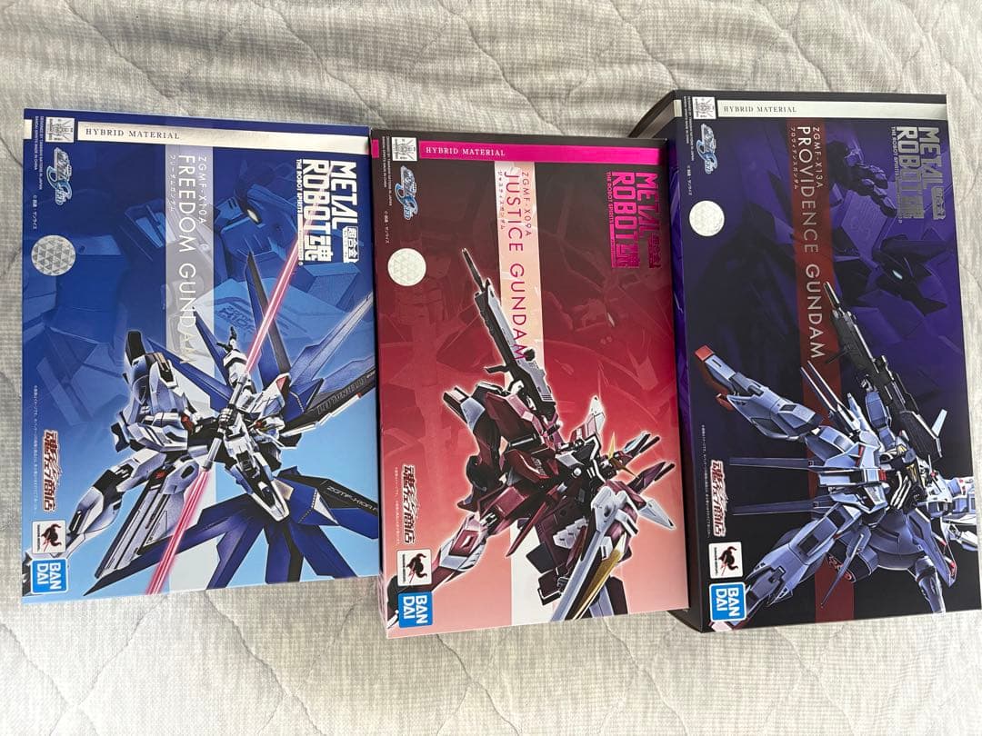 メタルロボット魂プロヴィデンス　フリーダム　ジャスティスガンダム3体セット