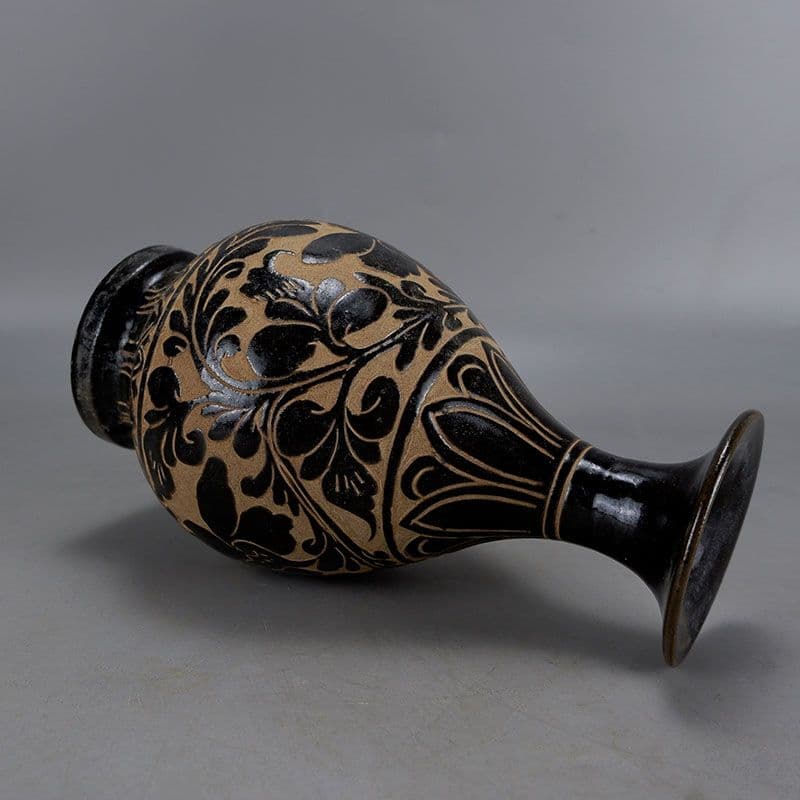 宋代磁州窯黒釉手制花玉壺春瓶 景徳鎮 陶磁器 装飾品 現代工芸品美術品 置物