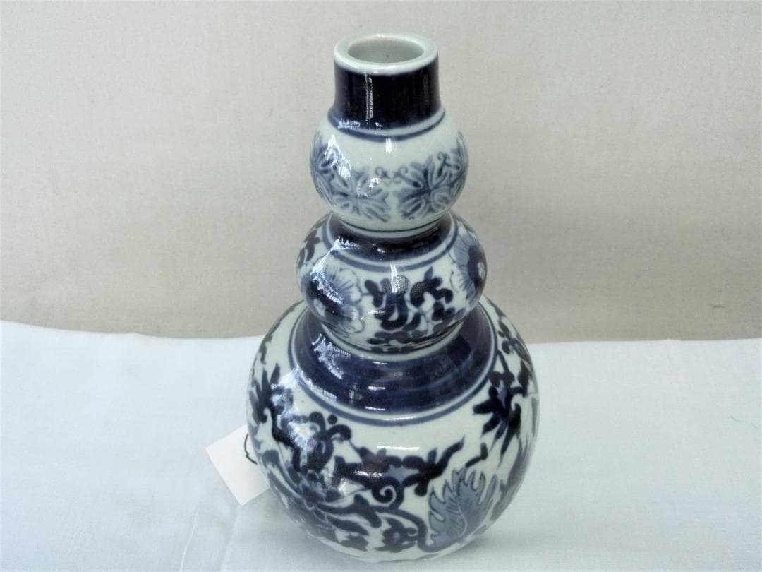 コレクション！【瓢箪徳利　ひさご型　花瓶　つる花染付文　花器・54】◆鑑賞陶磁器