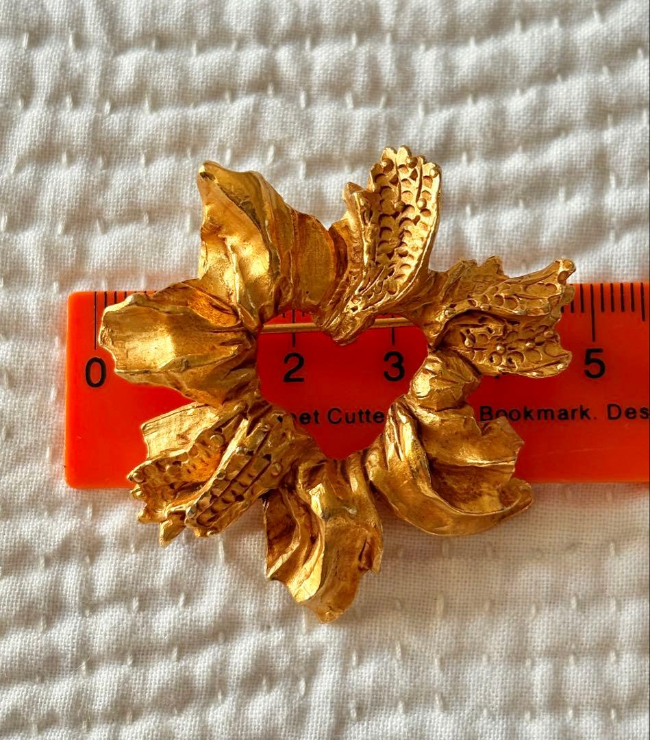 クリスチャンラクロア　ゴールドブローチ 大　ヴィンテージ　バロック風　LVMH