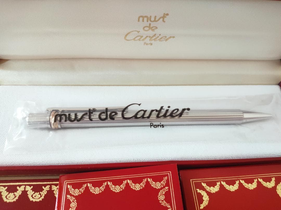 新品未開封　Cartier　カルティエ　トリニティ 　ボールペン　シルバー