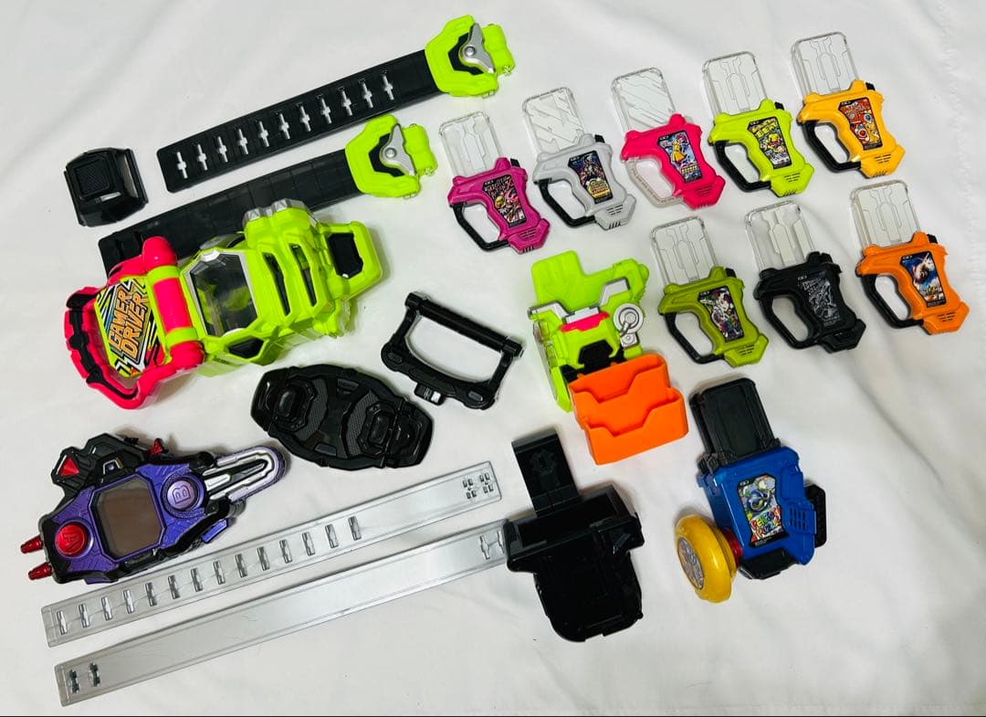 【仮面ライダーエグゼイド】DXゲーマドライバー＆DXガシャコンバグバイザーセット