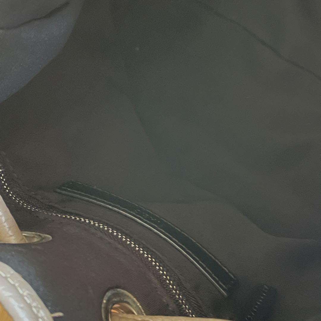 VASIC ボンド ミニ ハンドバッグ グレージュ