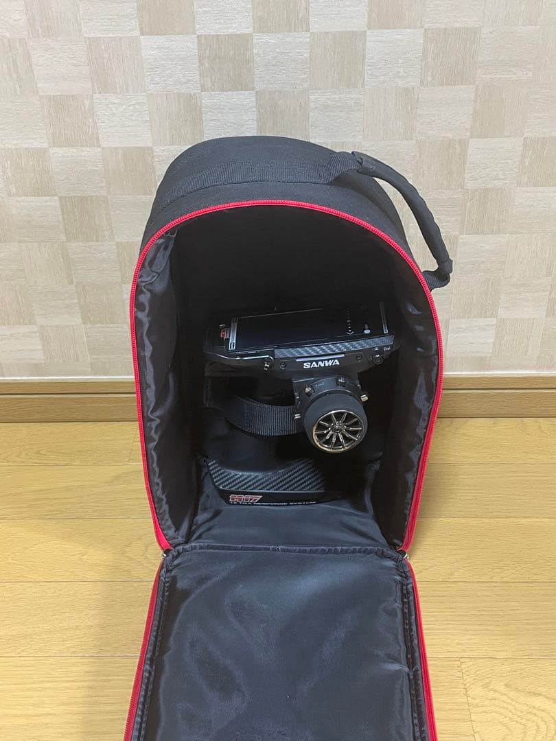 SANWA M17送信機とバッグ付き　現状渡し