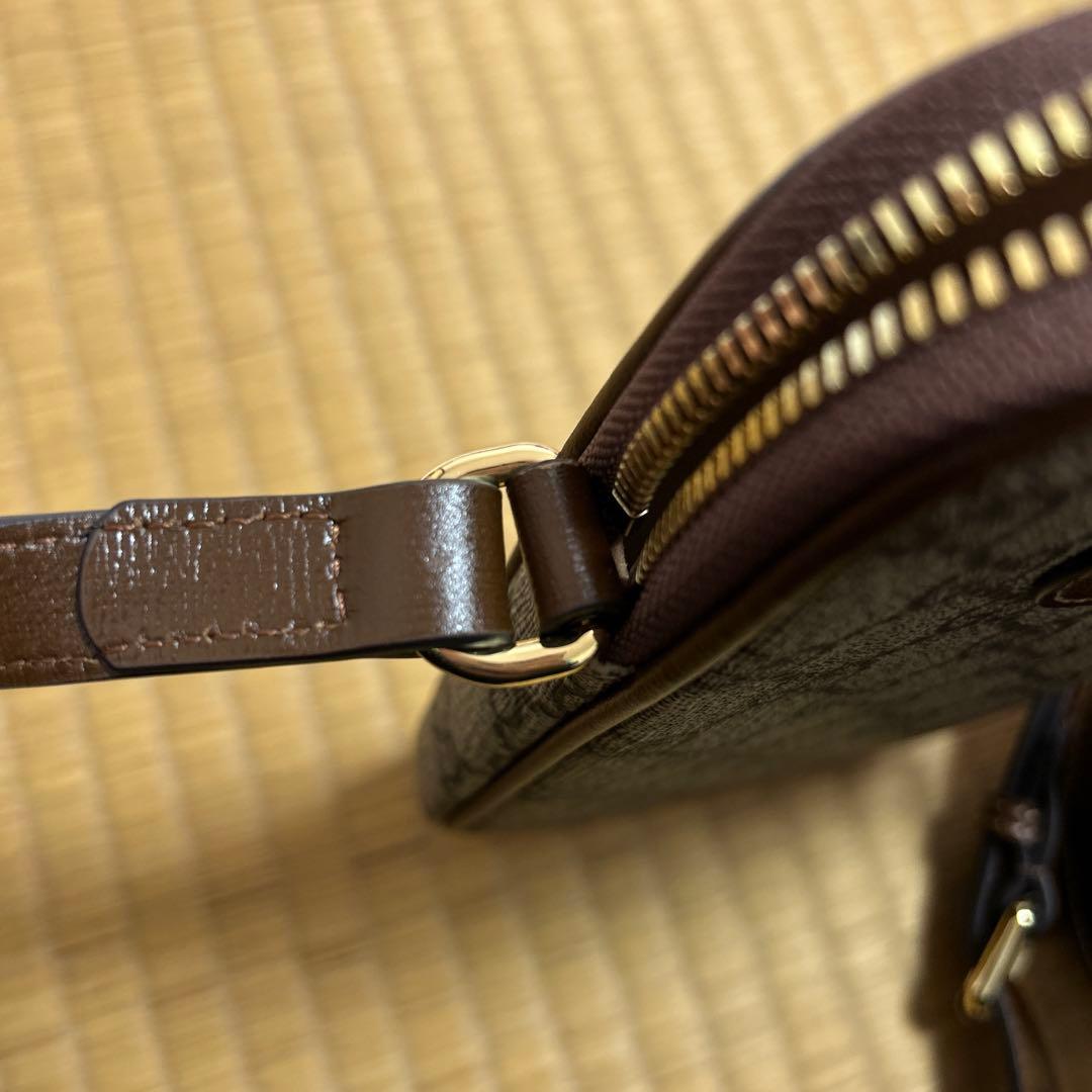 GUCCI ミニショルダーバッグ インターロッキングG