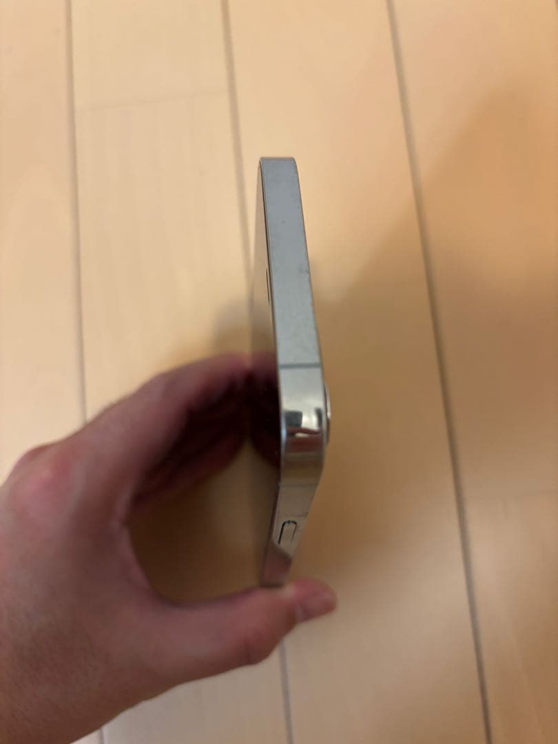 Apple iPhone 12 Pro シルバー