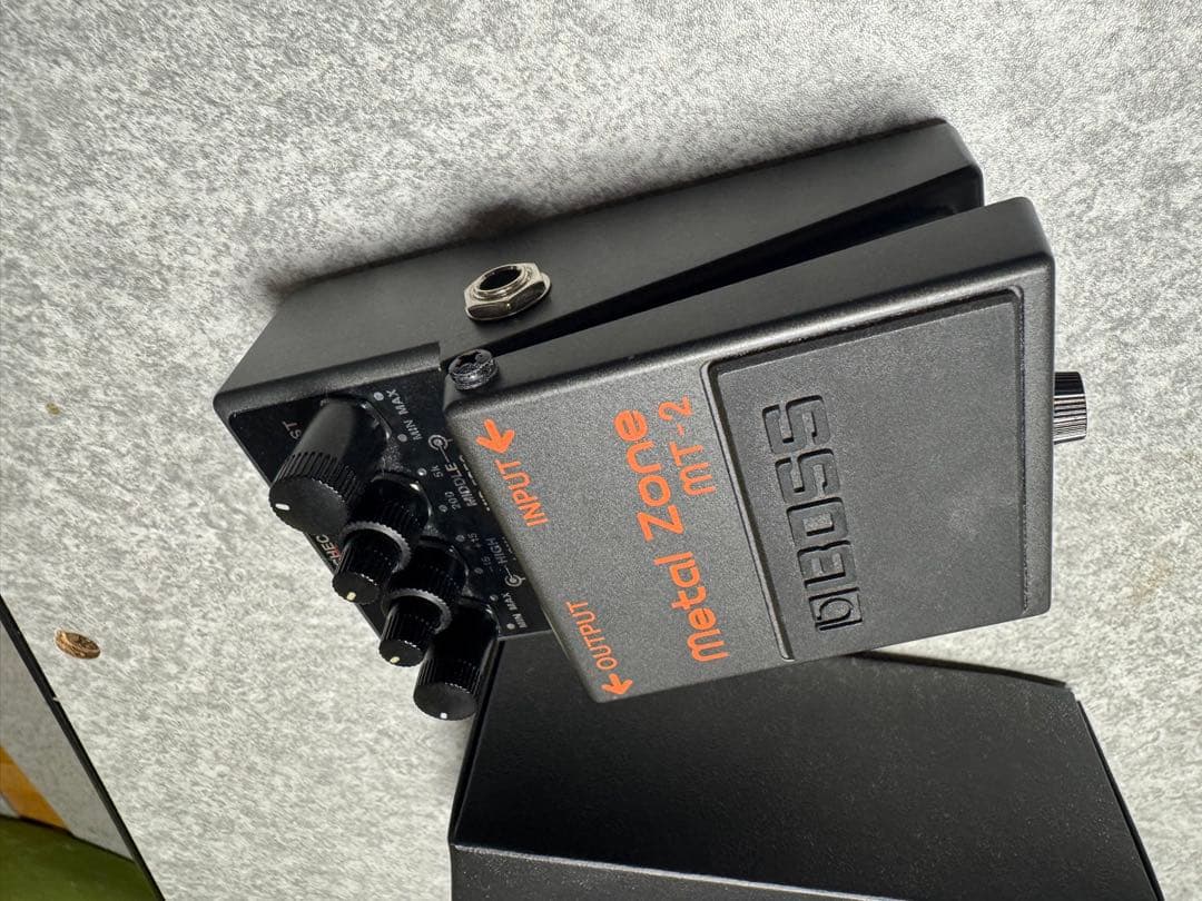 BOSS l Zone MT-2 ギターエフェクター 美品 動作確認済み