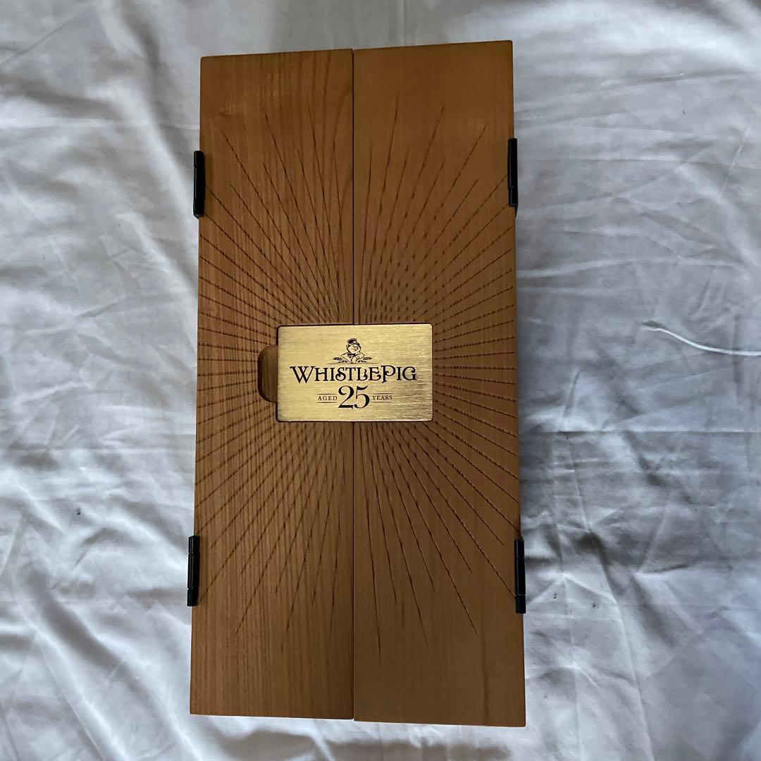 WHISTLEPIG 25年　空瓶 供箱 未洗浄