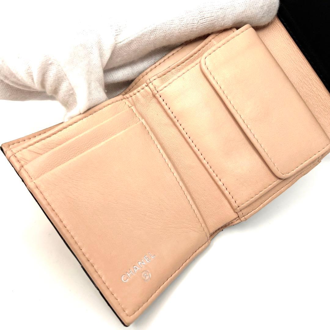 CHANEL シャネル カメリア エンボス 三つ折り財布 コンパクトウォレット