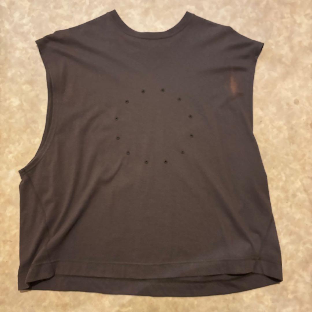 jian ye ノースリーブTEE 最終値下げ