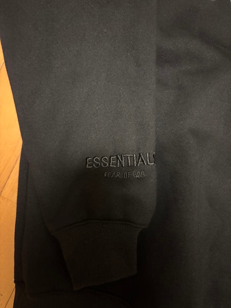 新品　エッセンシャルズ ブラック 反射 ユニセックス パーカー